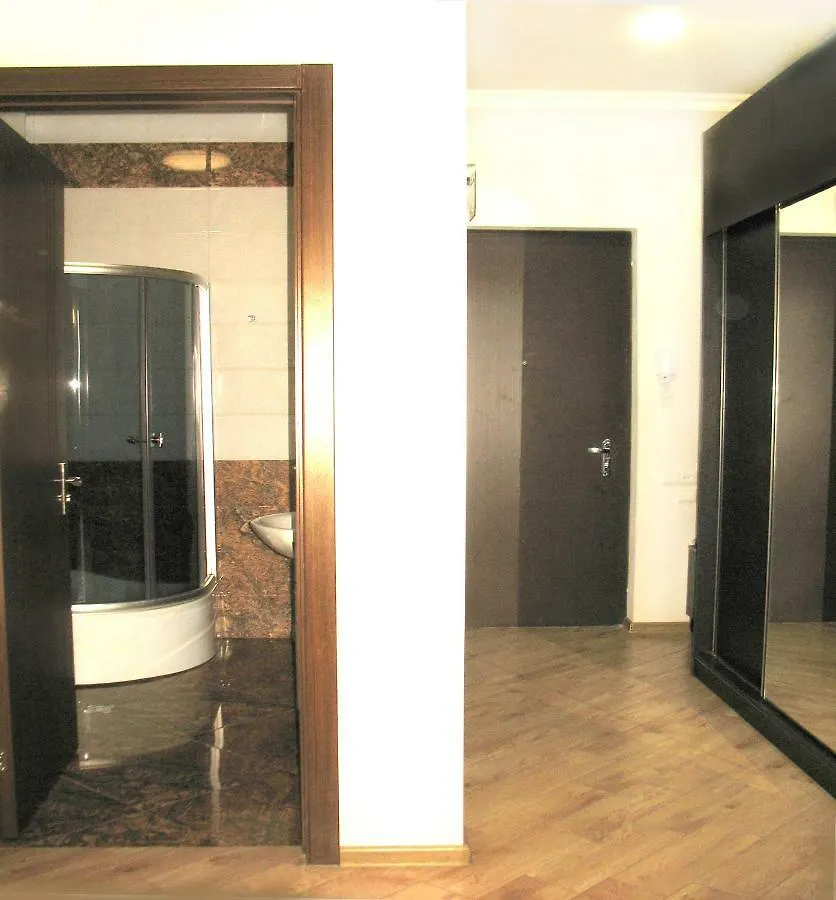 Tbilisi Comfort 0*,